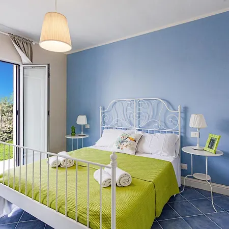 Luce By Plus * Santa Maria Del Focallo